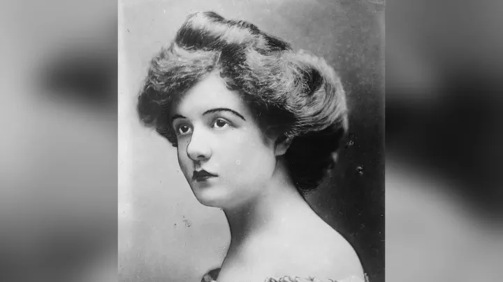 Ruth Maycliffe around 1910